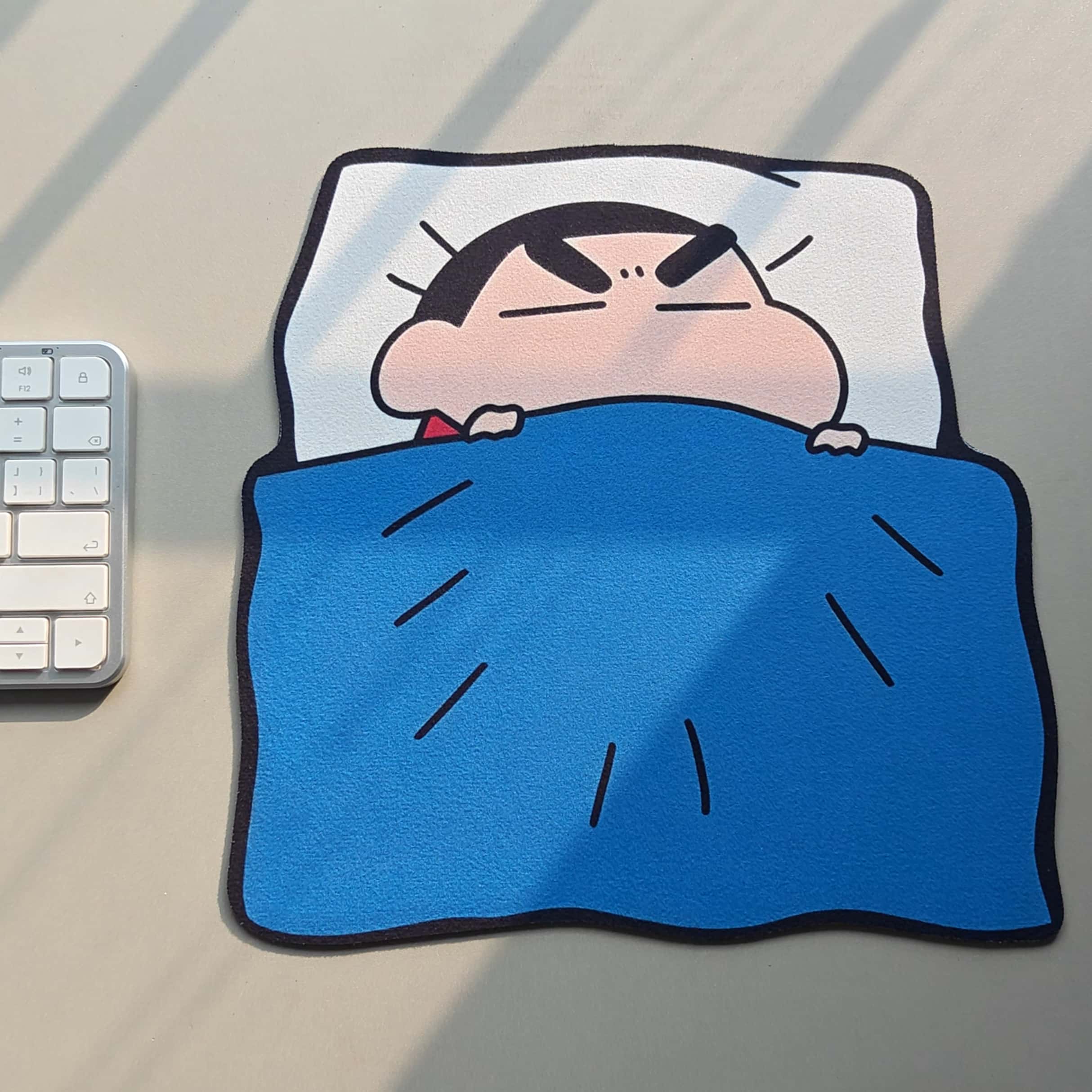 แผ่นรองเมาส์ลายการ์ตูน Crayon  - Home Office Setup บทวิจารณ์และราคา