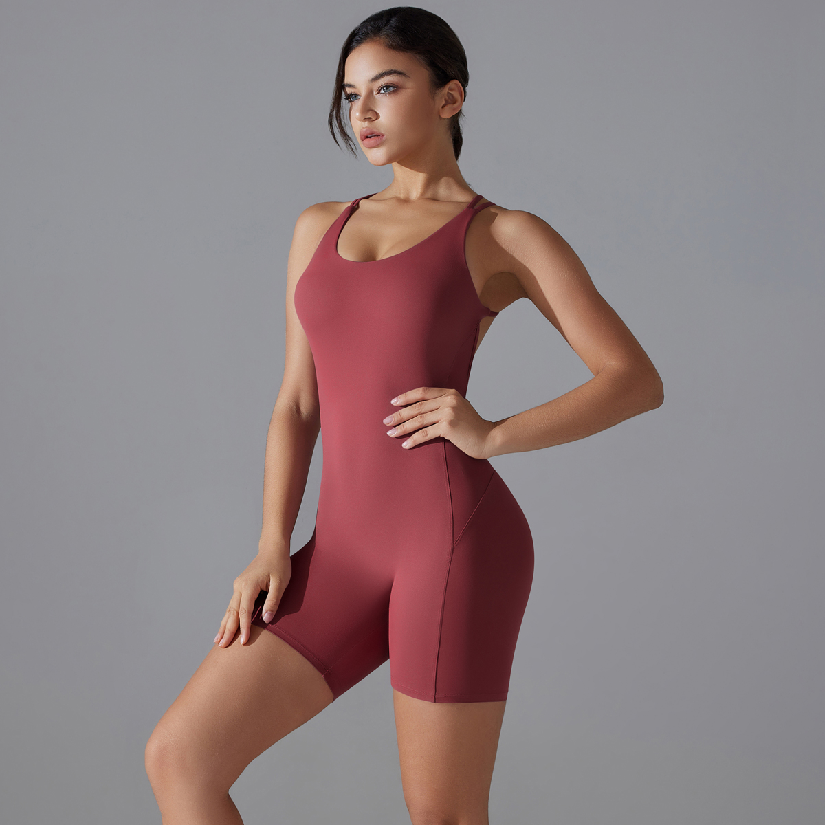 ชุดโยคะเซ็กซี่Backless Sportyแ - Home Office Romance บทวิจารณ์และราคา
